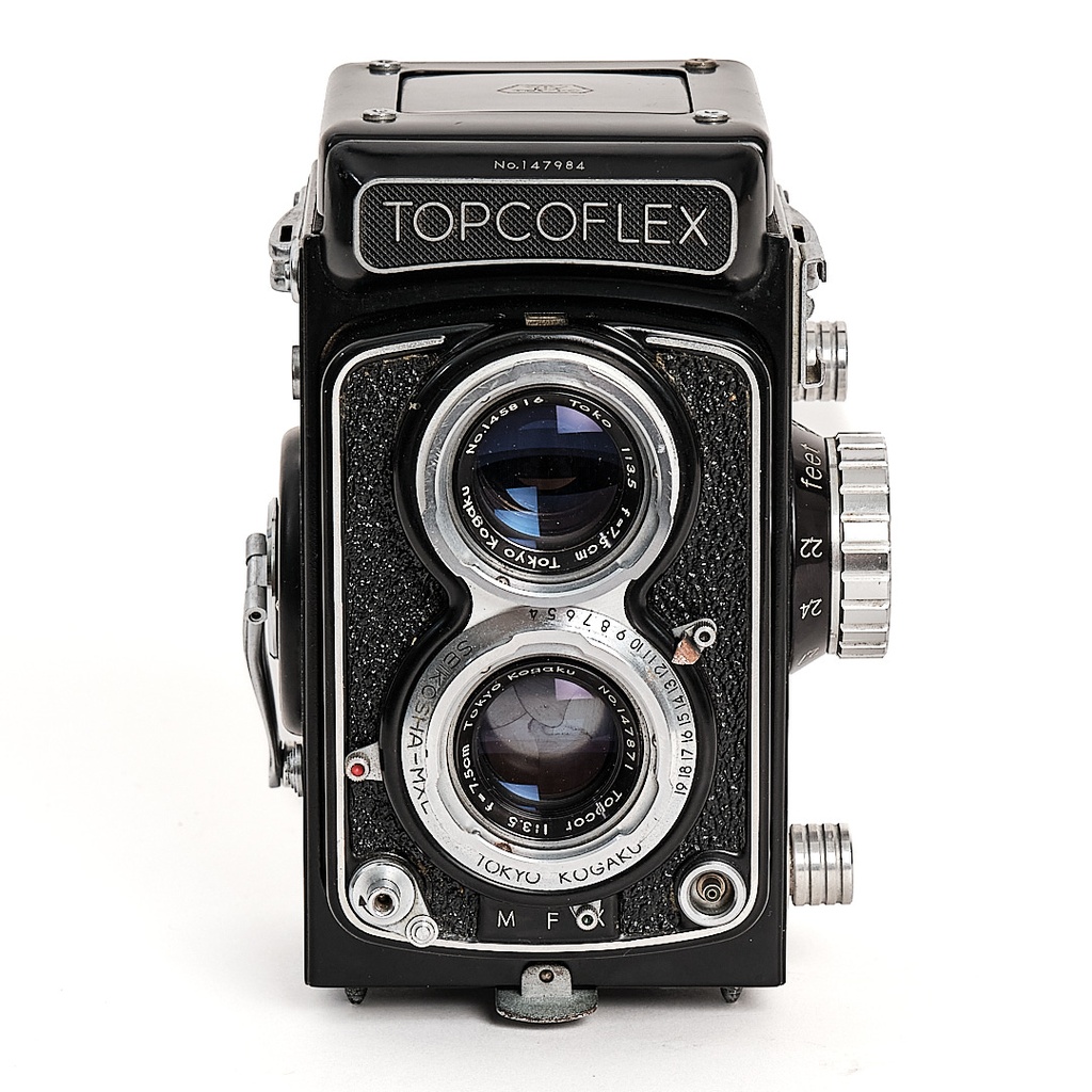 小夏様ご検討品 RICOHFLEX DIA 80mm F3.5 二眼レフカメラ 二眼レフカメラ】RICOHFLEX New Dia 中判フィルム二眼レフカメラ